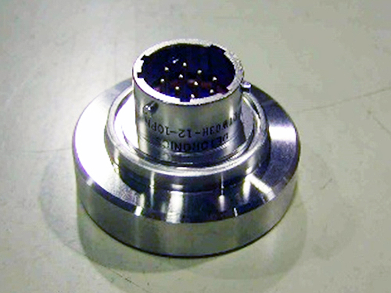 電子ビーム溶接 コネクター、センサー等の溶接