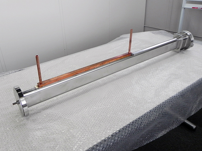 アブソーバ付き真空チャンバー